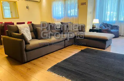 Apartment - 3 Bedrooms - 3 Bathrooms for rent in Street 214 - Degla - Hay El Maadi - Cairo