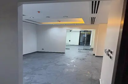 Office Space - Studio - 1 Bathroom for rent in Hyde Park - 5th Settlement Compounds - The 5th Settlement - New Cairo City - Cairo