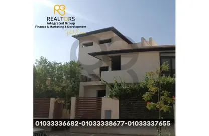 Villa - 5 Bedrooms - 5 Bathrooms for sale in Beverly Hills Road - 17th District - Sheikh Zayed City - Giza