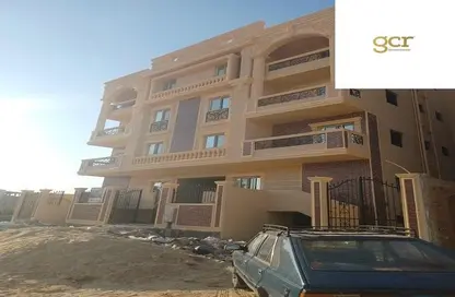 بناية كاملة - 8 غرف نوم - 8 حمامات للبيع في شارع مكة المكرمة - غرب سوميد - مدينة 6 أكتوبر - الجيزة