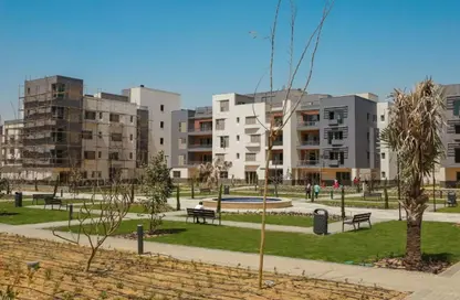 Apartment - 2 Bedrooms - 3 Bathrooms for sale in District 5 - 5th Settlement Compounds - The 5th Settlement - New Cairo City - Cairo