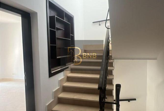 8178417 - Property Image 2