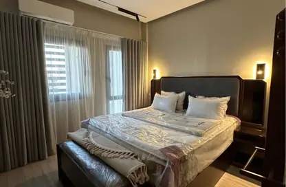 منزل مزدوج - 5 غرف نوم - 4 حمامات للبيع في جويا - محور 26 يوليو - مدينة 6 أكتوبر - الجيزة