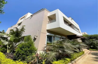 Villa - 5 Bedrooms - 6 Bathrooms for sale in Upville - Cairo Alexandria Desert Road - 6 October City - Giza