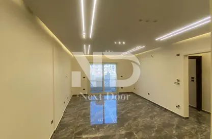 Apartment - 3 Bedrooms - 2 Bathrooms for sale in Garden View - South Investors Area - New Cairo City - Cairo