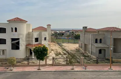 منزل مزدوج - 3 غرف نوم - 3 حمامات للبيع في اليكس ويست - كمبوندات الاسكندرية - الاسكندرية