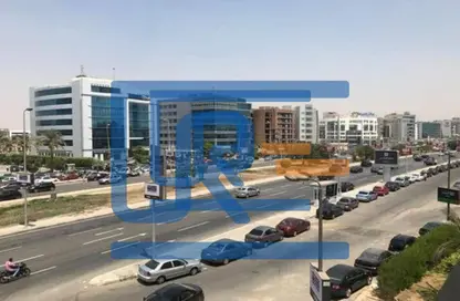 محل تجاري - استوديو - 1 حمام للايجار في شارع مجمع البنوك - شارع التسعين الجنوبي - التجمع الخامس - مدينة القاهرة الجديدة - القاهرة