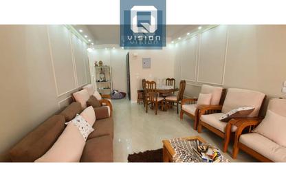 Apartment - 2 Bedrooms - 1 Bathroom for rent in Crystal Plaza - Zahraa El Maadi - Hay El Maadi - Cairo