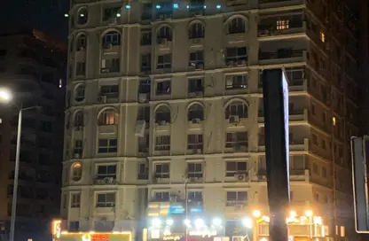 Apartment - 3 Bedrooms - 2 Bathrooms for sale in Zahraa El Maadi - Hay El Maadi - Cairo