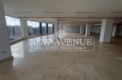 Whole Building - Studio - 4 Bathrooms for rent in Beverly Hills Road - 17th District - Sheikh Zayed City - Giza