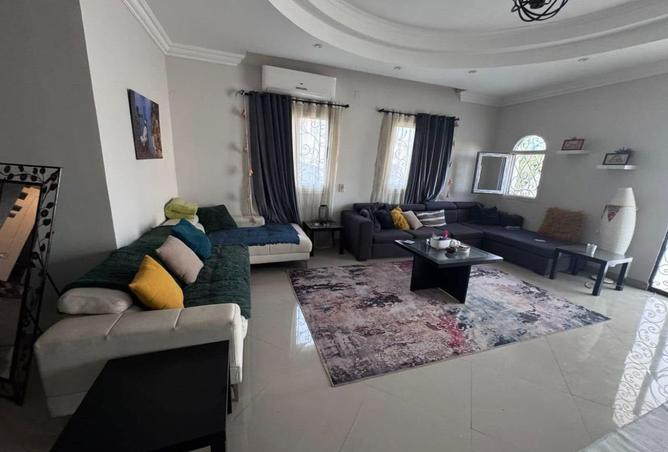 8022432 - Property Image 2