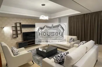 Apartment - 2 Bedrooms - 2 Bathrooms for rent in Palm Hills Village Gate - South Investors Area - New Cairo City - Cairo