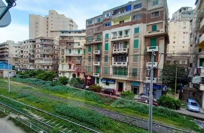 Apartment - 3 Bedrooms - 2 Bathrooms for sale in Al Lewaa Ahmed Ali St. - Cleopatra - Hay Sharq - Alexandria