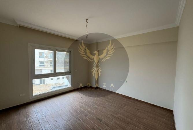 8155334 - Property Image 2