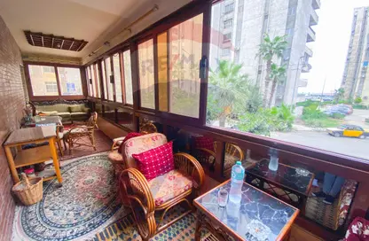 Apartment - 2 Bedrooms - 1 Bathroom for sale in Sidi Gaber St. - Sidi Gaber - Hay Sharq - Alexandria