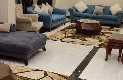 شقة - 2 غرف نوم - 3 حمامات للبيع في شارع شهاب - المهندسين - الجيزة