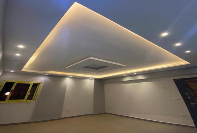 8065893 - Property Image 2