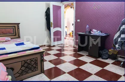 Apartment - 3 Bedrooms - 2 Bathrooms for sale in Doctor Helmy Bahgat Badawi St. - Sporting - Hay Sharq - Alexandria