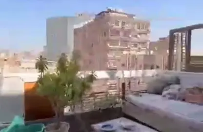 شقة - 5 غرف نوم - 3 حمامات للبيع في شارع البطل احمد عبد العزيز - المهندسين - الجيزة