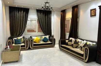 Apartment - 2 Bedrooms - 2 Bathrooms for rent in El Banafseg Apartment Buildings - El Banafseg - New Cairo City - Cairo