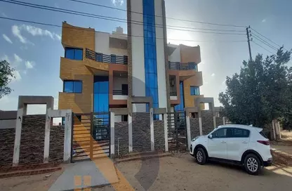 Villa - 7 Bedrooms for sale in Belbeis Road   Road 10 - 3rd District - Obour City - Qalyubia