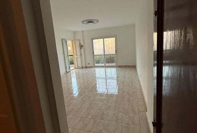 8426352 - Property Main Image