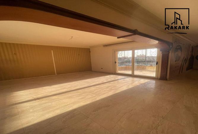 7948630 - Property Image 2