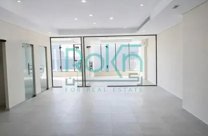 Office Space - Studio - 1 Bathroom for rent in Arkan Plaza - 26th of July Corridor - Sheikh Zayed City - Giza