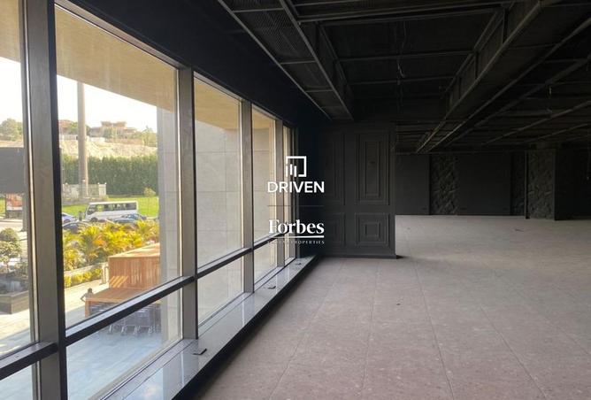 8246597 - Property Image 3