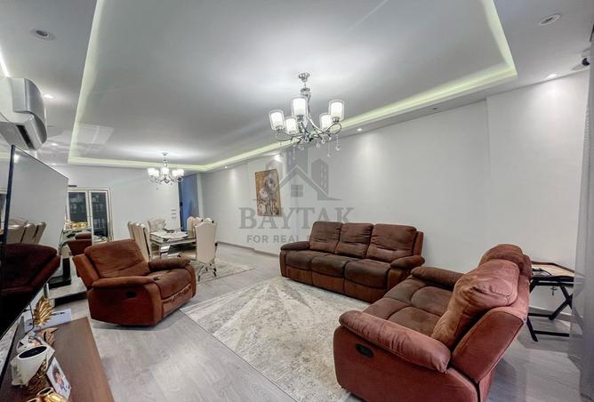 7989483 - Property Image 2