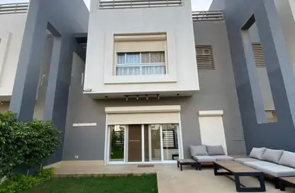 Townhouse - 3 Bedrooms - 4 Bathrooms for sale in Hyde Park - 5th Settlement Compounds - The 5th Settlement - New Cairo City - Cairo