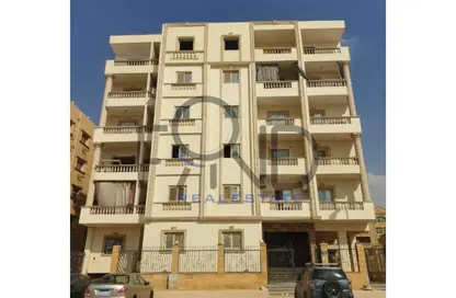 Apartment - 3 Bedrooms - 2 Bathrooms for sale in South Lotus - El Lotus - New Cairo City - Cairo
