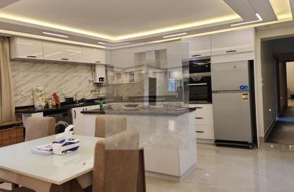 Apartment - 3 Bedrooms - 2 Bathrooms for rent in Ganoob El Acadimia - New Cairo City - Cairo