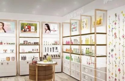 محل تجاري - استوديو - 1 حمام للايجار في وسط القاهرة الجديدة - شارع التسعين الشمالي - التجمع الخامس - مدينة القاهرة الجديدة - القاهرة