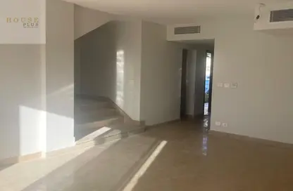 Duplex - 3 Bedrooms - 3 Bathrooms for sale in Etapa - Sheikh Zayed Compounds - Sheikh Zayed City - Giza Duplex - 3 Bedrooms - 3 Bathrooms for sale in Etapa - Sheikh Zayed Compounds - Sheikh Zayed City - Giza