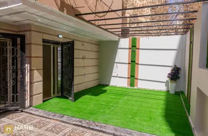 Villa - 3 Bedrooms - 2 Bathrooms for sale in Gate 2 - Khafre - Hadayek El Ahram - Giza