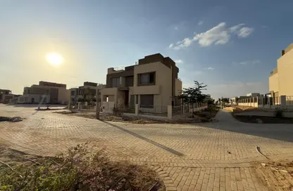 Villa - 5 Bedrooms - 5 Bathrooms for sale in Palm Hills New Cairo - 5th Settlement Compounds - The 5th Settlement - New Cairo City - Cairo
