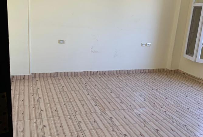 8120361 - Property Image 3