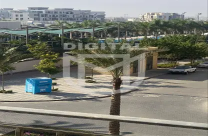 Apartment - 4 Bedrooms - 3 Bathrooms for sale in Eastown - 5th Settlement Compounds - The 5th Settlement - New Cairo City - Cairo
