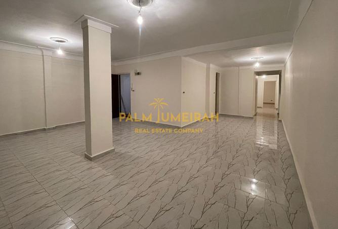 8207891 - Property Main Image