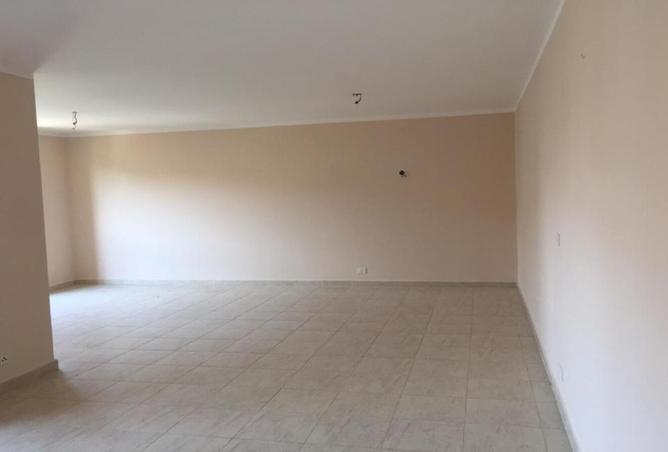 8341870 - Property Image 2