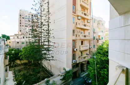 شقة - 4 غرف نوم - 3 حمامات للبيع في كفر عبده - رشدي - حي شرق - الاسكندرية