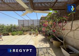 (بنتهاوس  (روف - 3 غرف نوم - 4 حمامات for للايجار in سرايات المعادي - حي المعادي - القاهرة