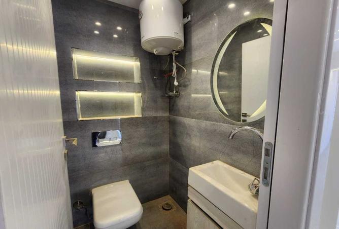 8198569 - Property Image 2