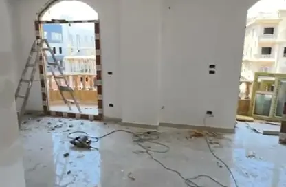Apartment - 4 Bedrooms - 2 Bathrooms for rent in 2 and 2 - Al Andalus District - New Cairo City - Cairo