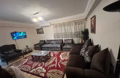 Apartment - 2 Bedrooms - 1 Bathroom for rent in Dokki - Giza