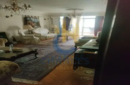Apartment - 3 Bedrooms - 2 Bathrooms for sale in Street 269 - New Maadi - Hay El Maadi - Cairo
