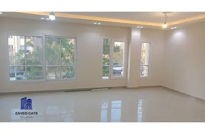 شقة - 3 غرف نوم - 2 حمامات للايجار في كارما ريزيدنس - الحي السادس عشر - الشيخ زايد - الجيزة