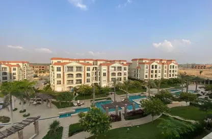 Apartment - 2 Bedrooms - 1 Bathroom for sale in Regent's Square - 5th Settlement Compounds - The 5th Settlement - New Cairo City - Cairo