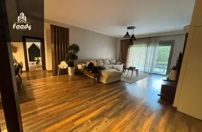 شقة - 3 غرف نوم - 3 حمامات للبيع في كمبوند فيلدج جاردن القطامية - كمبوندات التجمع الخامس - التجمع الخامس - مدينة القاهرة الجديدة - القاهرة